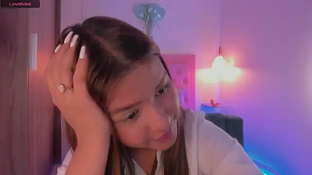 kimmy099 online show from 02-11-25, 10:50