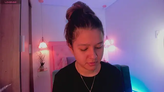 kimmy099 online show from 02-28-25, 07:46