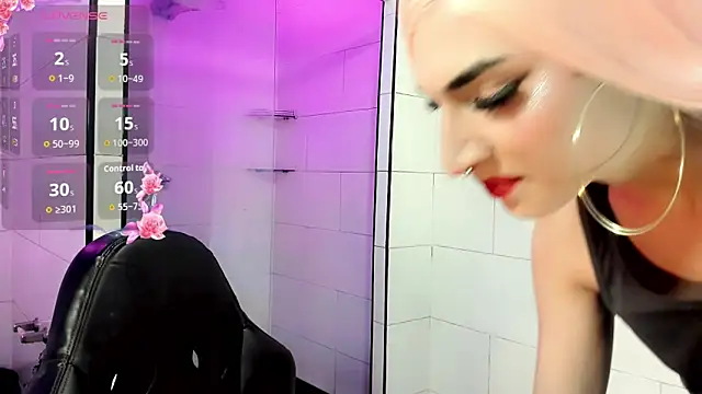 Victoria Kastelo online show from 11-08-25, 07:17