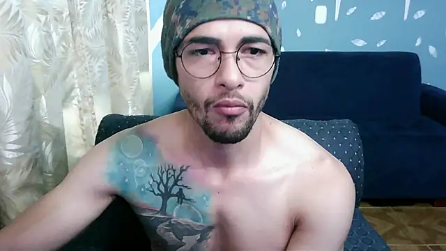 Snapshot of ponzothc chatting on 11-09-25, 08:46 ponzothc online show from 11-09-25, 08:46