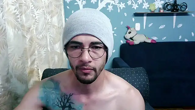 Snapshot of ponzothc chatting on 11-07-25, 08:46 ponzothc online show from 11-07-25, 08:46