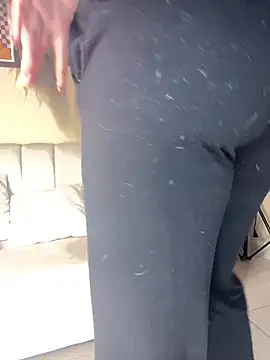 Snapshot of Sweetie_Arianna chatting on 03-01-26, 04:01 Sweetie Arianna online show from 03-01-26, 04:01