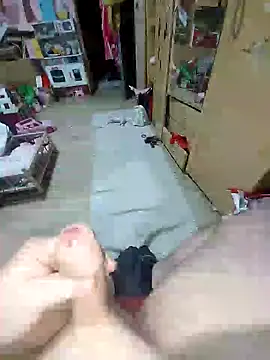 Snapshot of Yolinga205 chatting on 01-21-25, 07:58 Yolinga205 online show from 01-21-25, 07:58