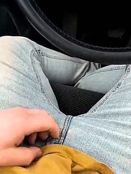 Snapshot of Yolinga205 chatting on 02-09-26, 08:34 Yolinga205 online show from 02-09-26, 08:34