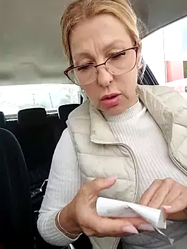 blondyruby online show from 02-25-26, 10:04