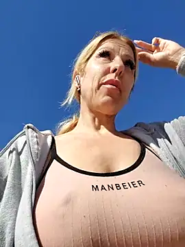 blondyruby online show from 02-23-26, 10:38