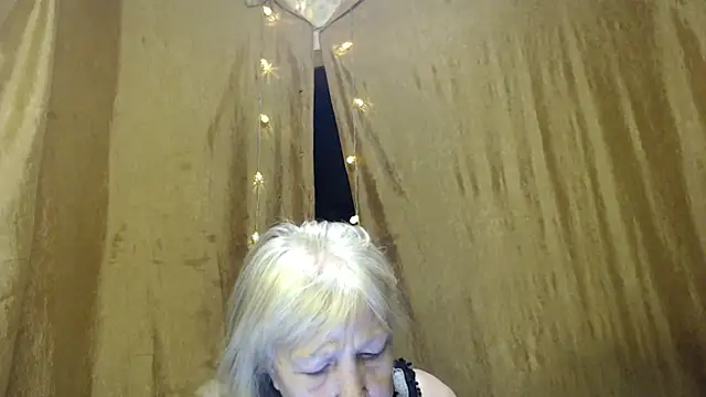 Snapshot of _Estelitta_5 chatting on 01-25-25, 06:46  Estelitta 5 online show from 01-25-25, 06:46