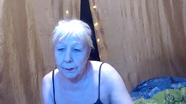 Snapshot of _Estelitta_5 chatting on 01-23-25, 10:11  Estelitta 5 online show from 01-23-25, 10:11
