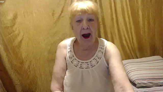 Snapshot of _Estelitta_5 chatting on 10-12-25, 05:03  Estelitta 5 online show from 10-12-25, 05:03