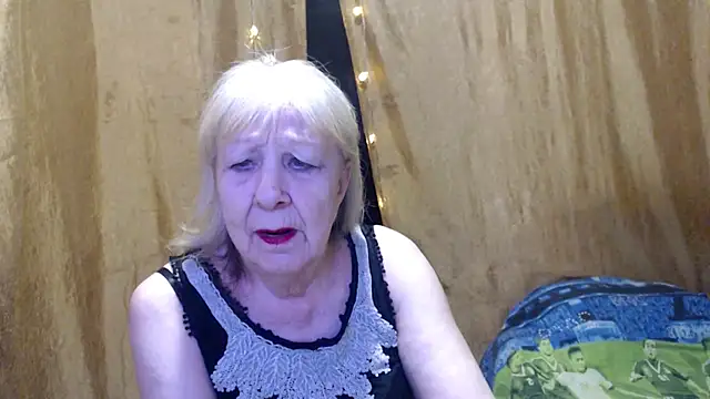 Snapshot of _Estelitta_5 chatting on 01-25-25, 12:58  Estelitta 5 online show from 01-25-25, 12:58