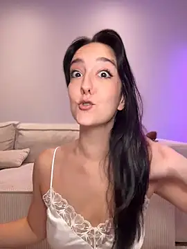  Juliette online show from 05-12-26, 07:20