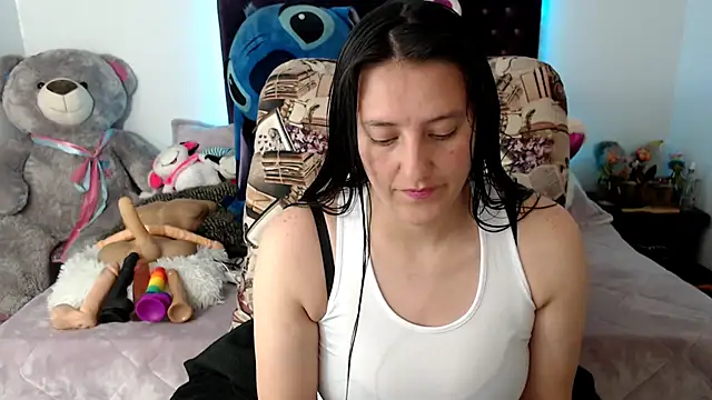 Lorenahot 06 online show from 02-06-26, 07:21