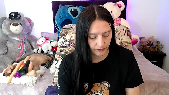 Lorenahot 06 online show from 11-04-25, 07:39