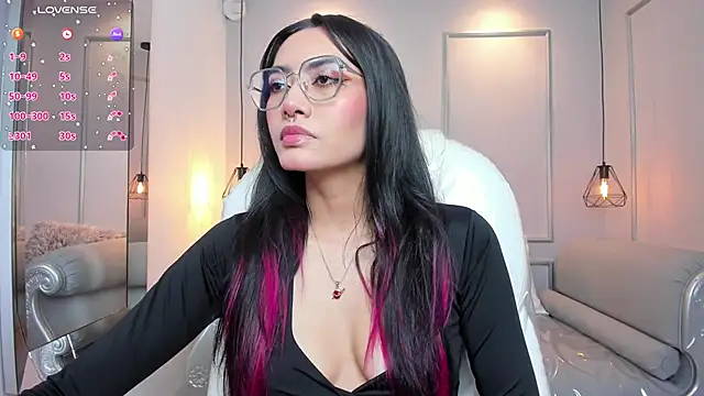 AzuraKindong online show from 10-27-25, 07:15