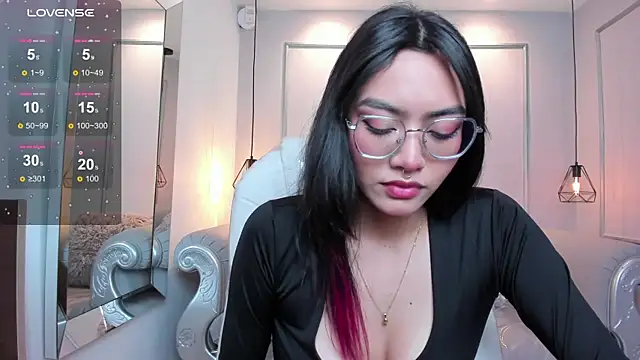 AzuraKindong online show from 09-23-25, 07:21