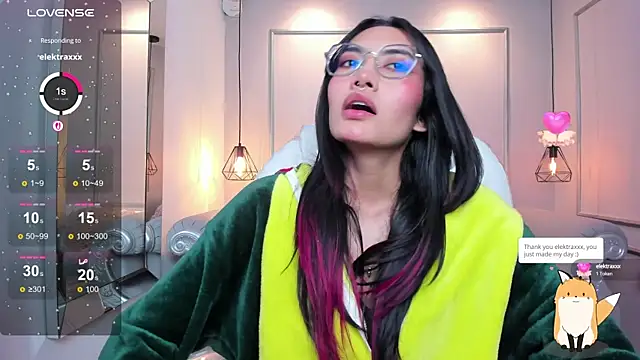 AzuraKindong online show from 09-18-25, 07:50