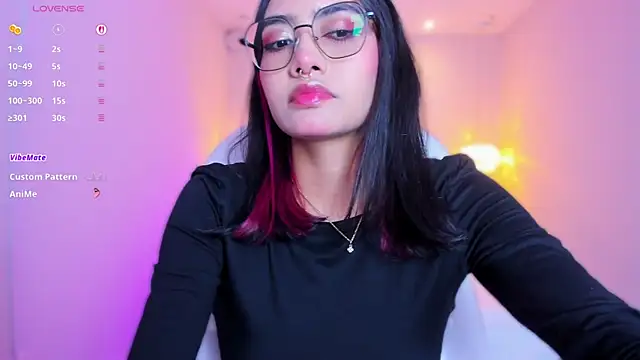 AzuraKindong online show from 03-31-26, 07:16