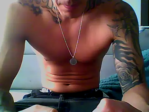 Skater29xx2 online show from 03-03-25, 04:15