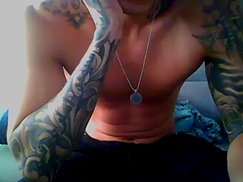 Skater29xx2 online show from 02-13-25, 03:14