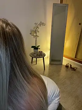 ChristyAdair online show from 02-16-25, 09:38