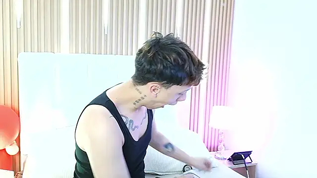 Tomy Rox online show from 02-17-26, 08:39