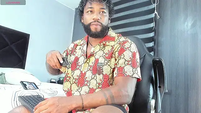 Dancelwashington online show from 11-14-25, 11:08