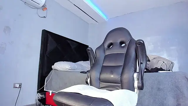 Dancelwashington online show from 02-02-26, 09:03