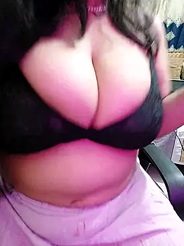 Adiba 2 online show from 12-13-25, 08:04