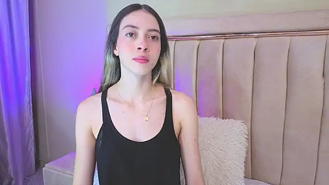 sophiia grey 1 online show from 05-18-26, 11:09