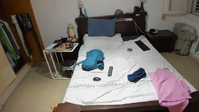 CTPuIITu3 online show from 10-09-25, 08:09