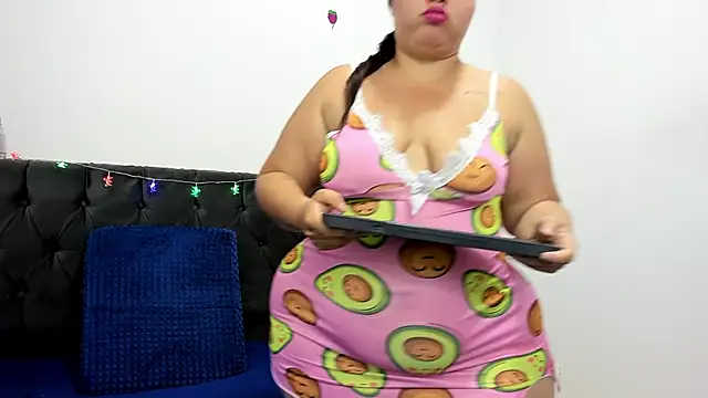 bonnyy26 online show from 11-21-25, 09:08