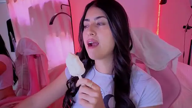 ChanellGV online show from 03-15-26, 08:27