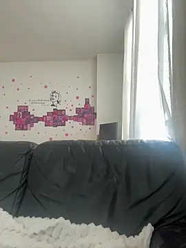 Snapshot of greedybratt chatting on 02-18-25, 08:14 greedybratt online show from 02-18-25, 08:14