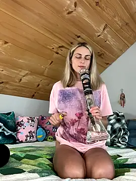 DanaeJustine online show from 09-25-25, 03:40