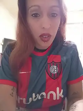 Snapshot of Zorrita_Fox chatting on 04-17-26, 12:24 Zorrita Fox online show from 04-17-26, 12:24