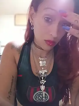 Snapshot of Zorrita_Fox chatting on 03-25-26, 01:28 Zorrita Fox online show from 03-25-26, 01:28