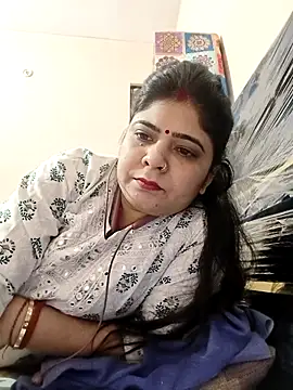 Husnpari20 online show from 02-25-26, 04:01