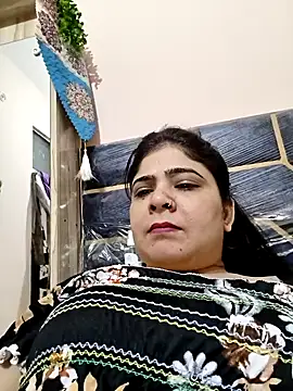 Husnpari20 online show from 04-01-26, 05:20