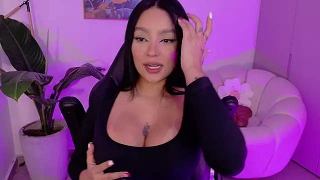 sarawinstone online show from 12-21-25, 12:24