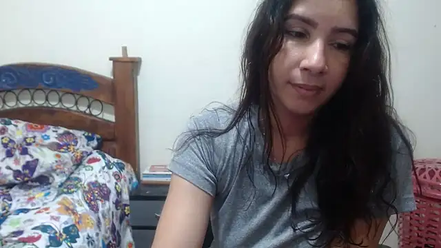 Ainhoa-hot online show from 05-15-26, 04:43