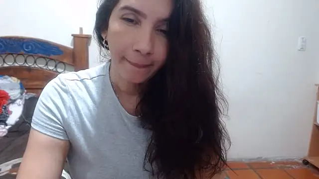 Ainhoa-hot online show from 05-24-26, 03:06