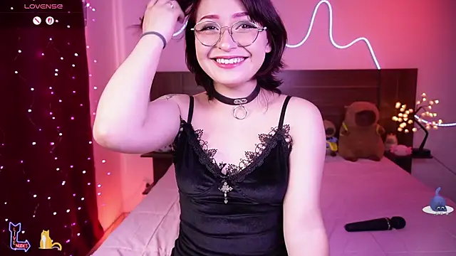 Ahri howl sweet online show from 04-24-26, 09:39