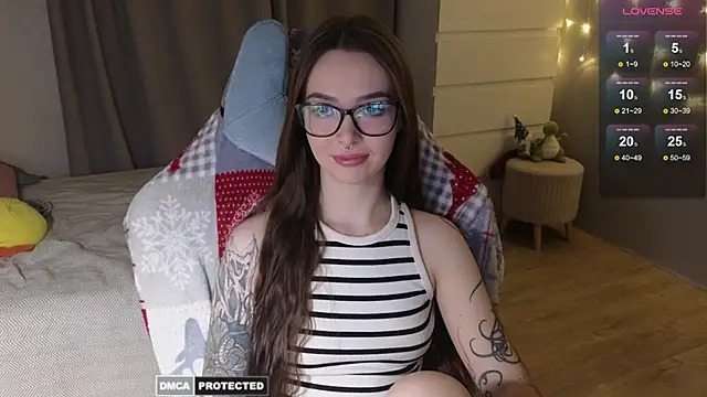 Snapshot of kate_leoo chatting on 03-02-25, 05:09 kate leoo online show from 03-02-25, 05:09