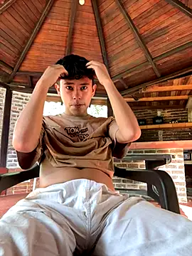 Angel esteban fx online show from 11-24-25, 07:36