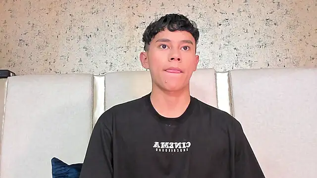 Angel esteban fx online show from 03-15-25, 03:40