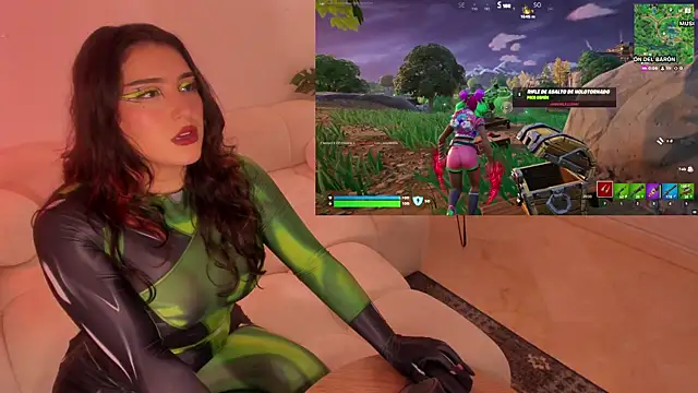 Snapshot of freya_bella_ chatting on 03-14-25, 07:26 freya bella online show from 03-14-25, 07:26