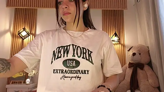 hannacruzsj online show from 04-11-26, 07:50