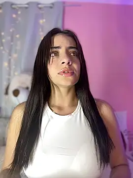 hannacruzsj online show from 12-19-25, 07:38