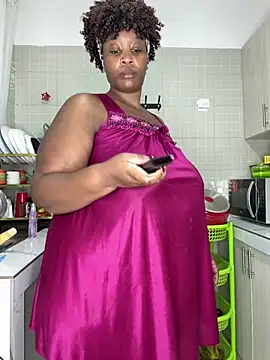 MsWhiteChocolatte online show from 04-17-26, 10:45