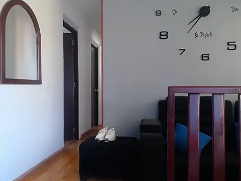 Snapshot of Laura_martin_ chatting on 02-11-26, 12:38 Laura martin online show from 02-11-26, 12:38